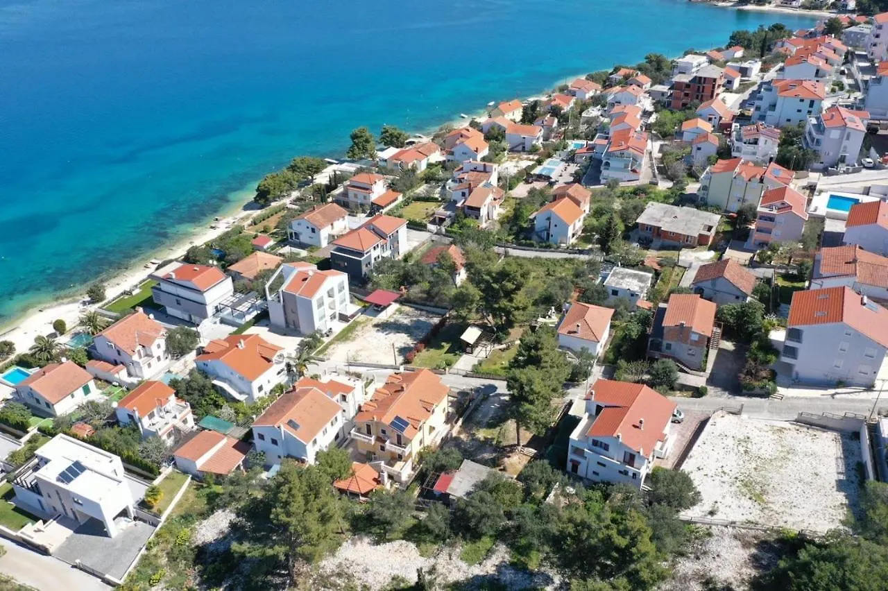 Apartment Summer Dream Directly At The Sea Trogir